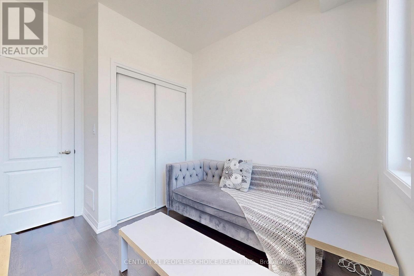 19 Central Market Drive, Haldimand, Ontario  N3W 0J3 - Photo 31 - X12644494