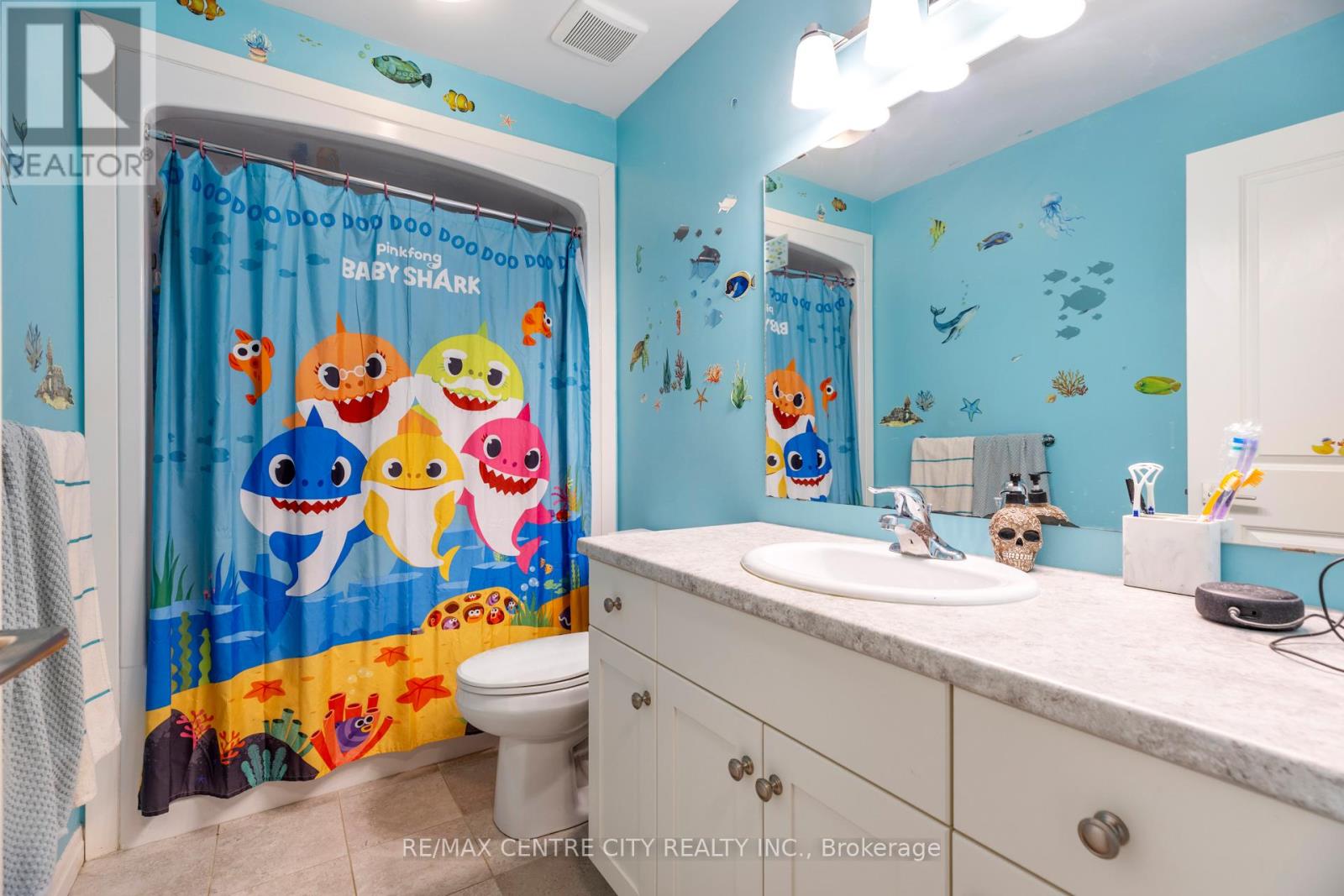 45 Charter Creek Court, St. Thomas, Ontario  N5R 0L2 - Photo 20 - X12644514