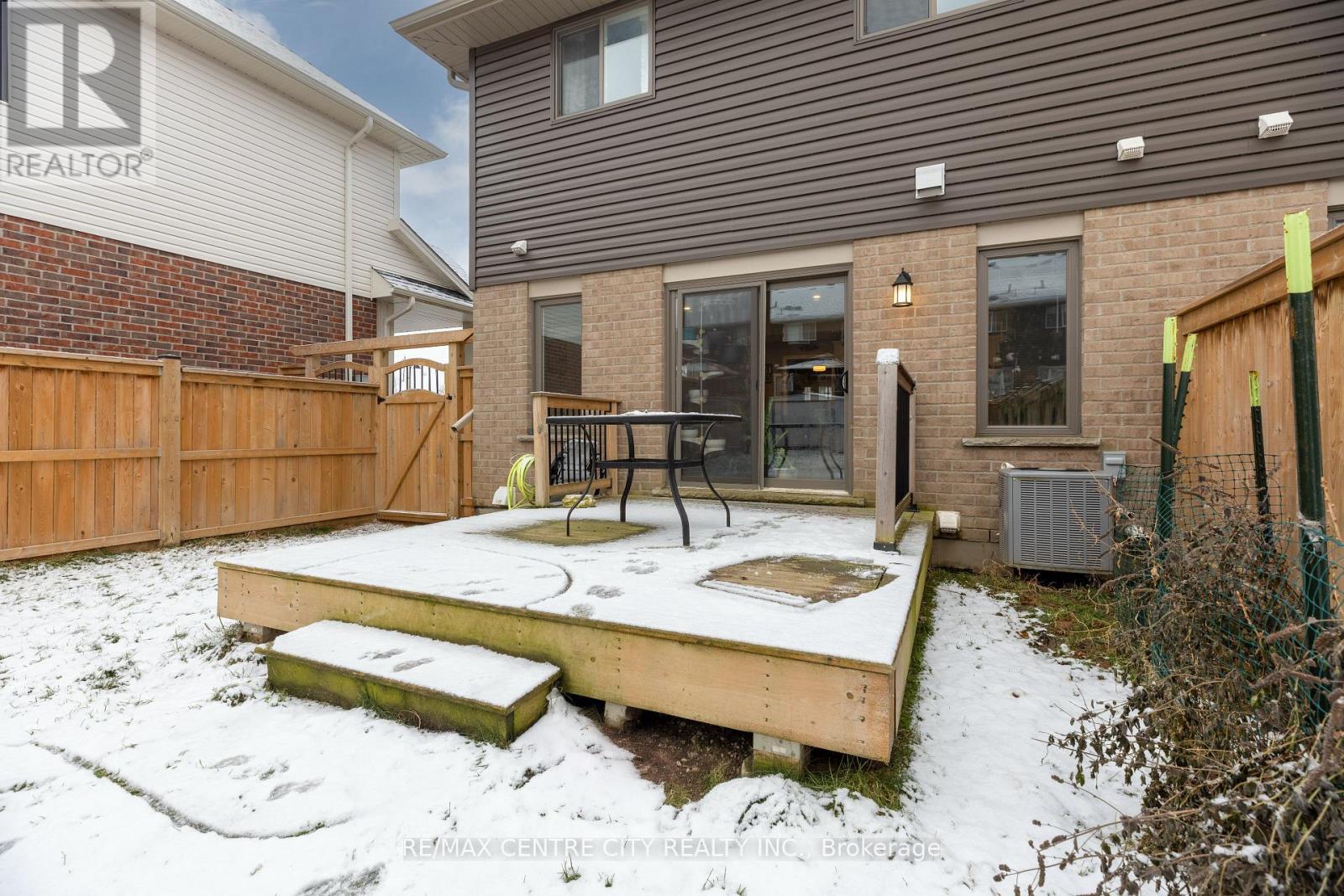 45 Charter Creek Court, St. Thomas, Ontario  N5R 0L2 - Photo 28 - X12644514