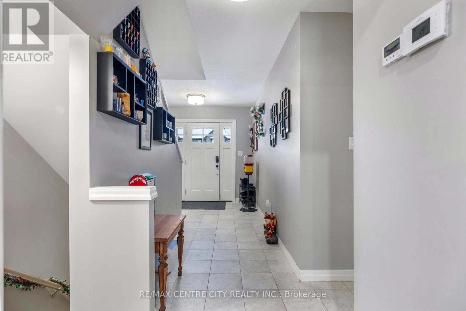 45 Charter Creek Court, St. Thomas, Ontario  N5R 0L2 - Photo 5 - X12644514