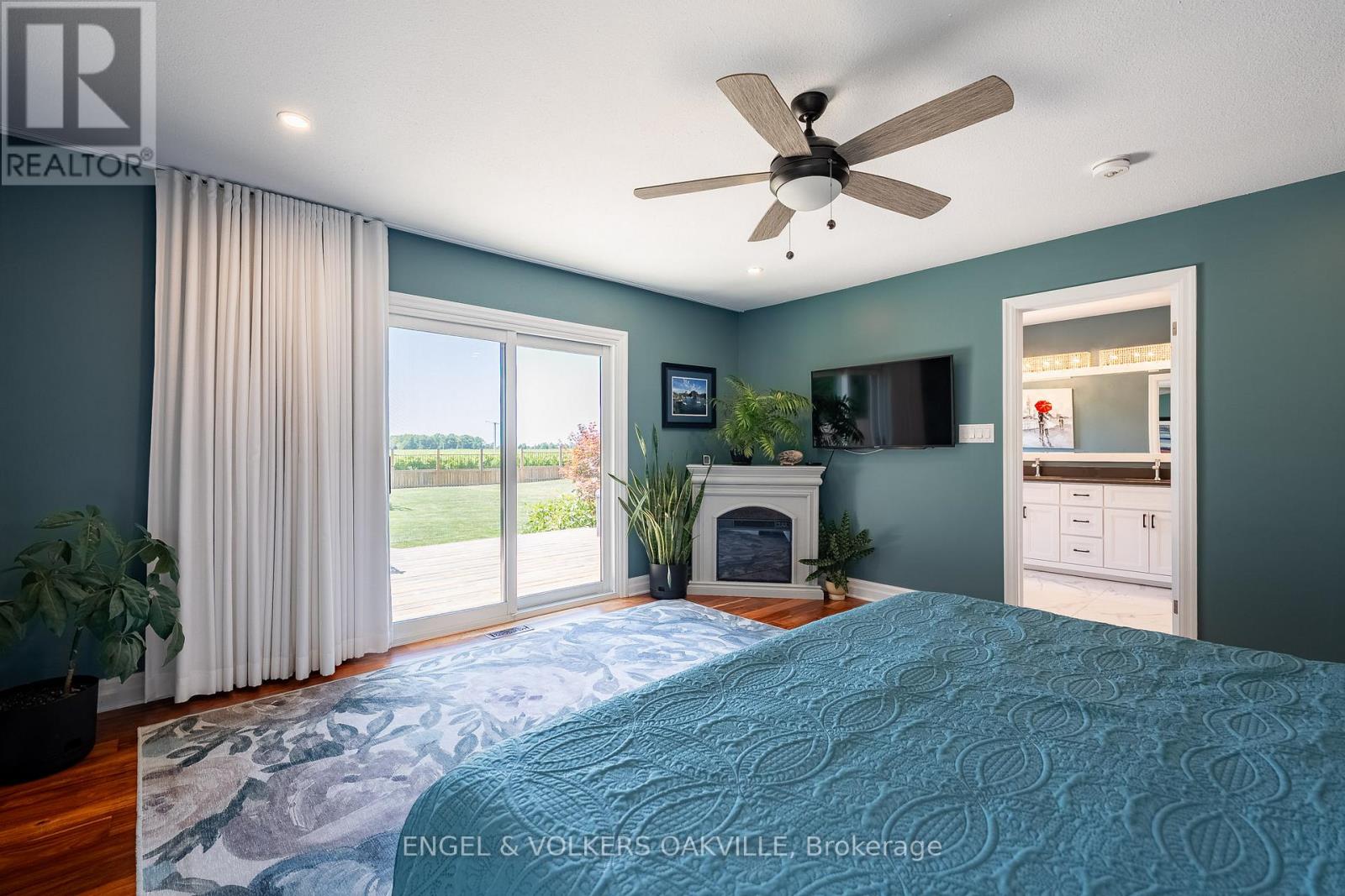 15578 Niagara River Parkway, Niagara-On-The-Lake, Ontario  L0S 1J0 - Photo 18 - X12644512