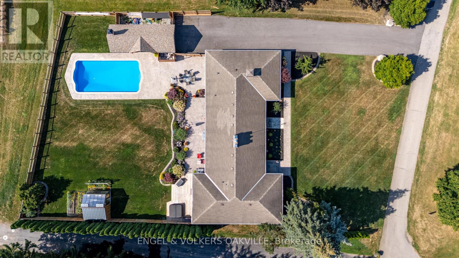 15578 Niagara River Parkway, Niagara-On-The-Lake, Ontario  L0S 1J0 - Photo 33 - X12644512