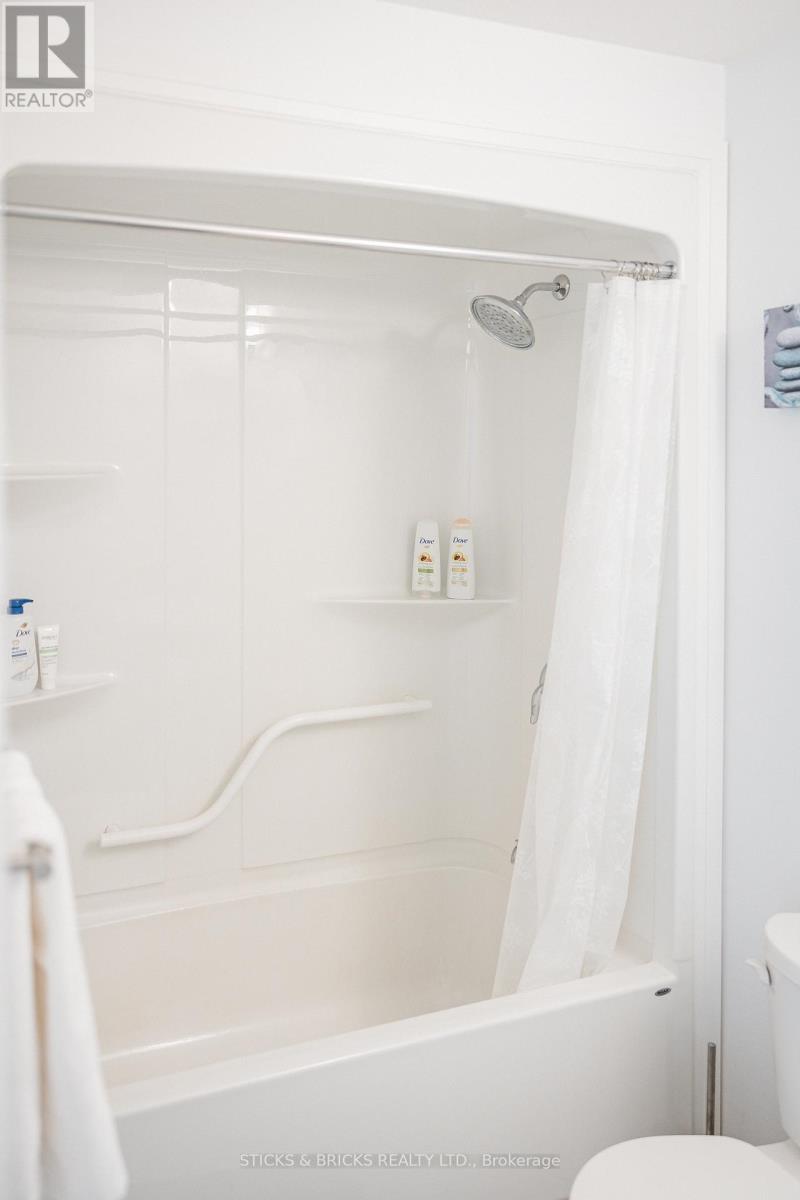 78 - 4552 Portage Road, Niagara Falls, Ontario  L2E 6A8 - Photo 21 - X12644544