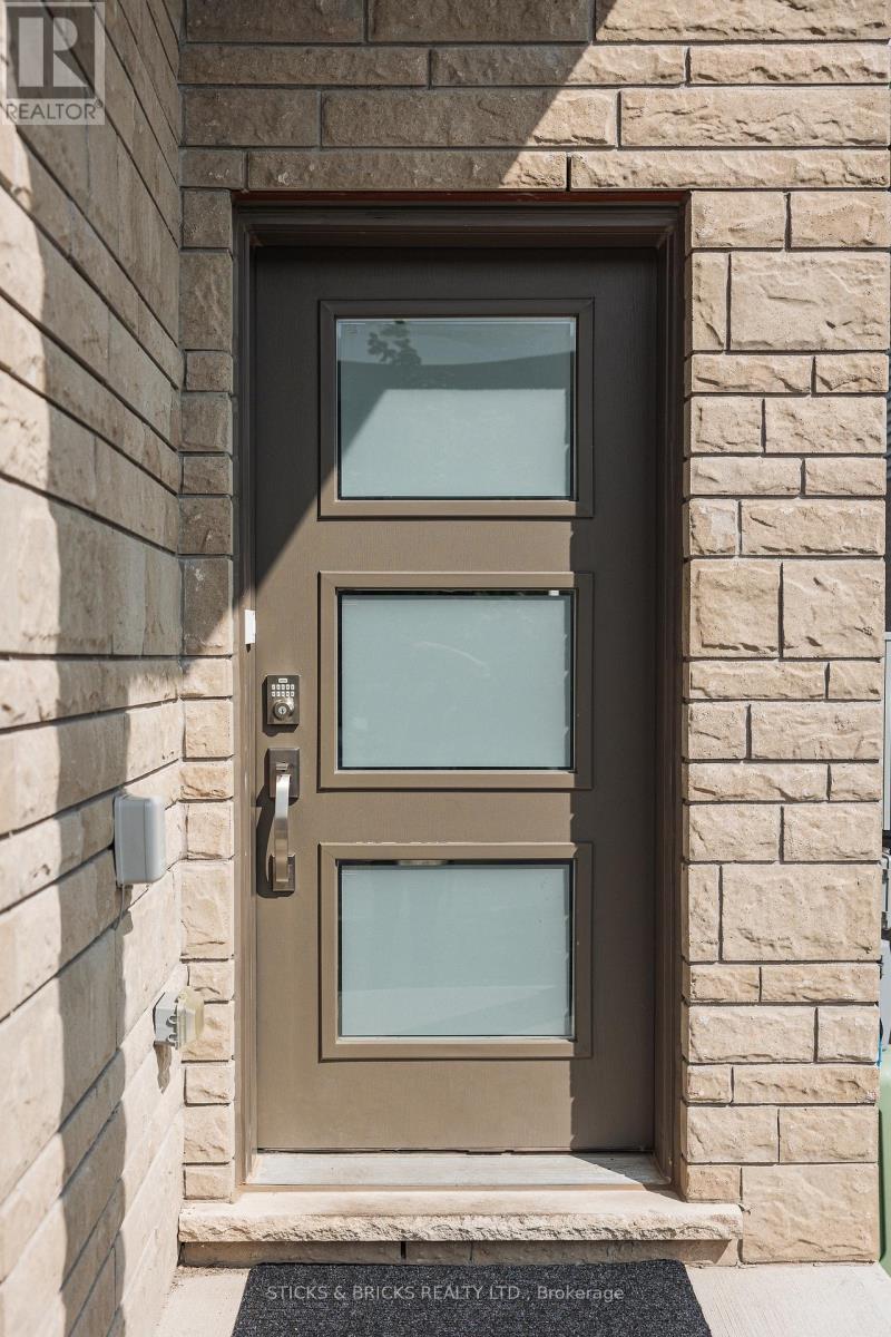 78 - 4552 Portage Road, Niagara Falls, Ontario  L2E 6A8 - Photo 3 - X12644544