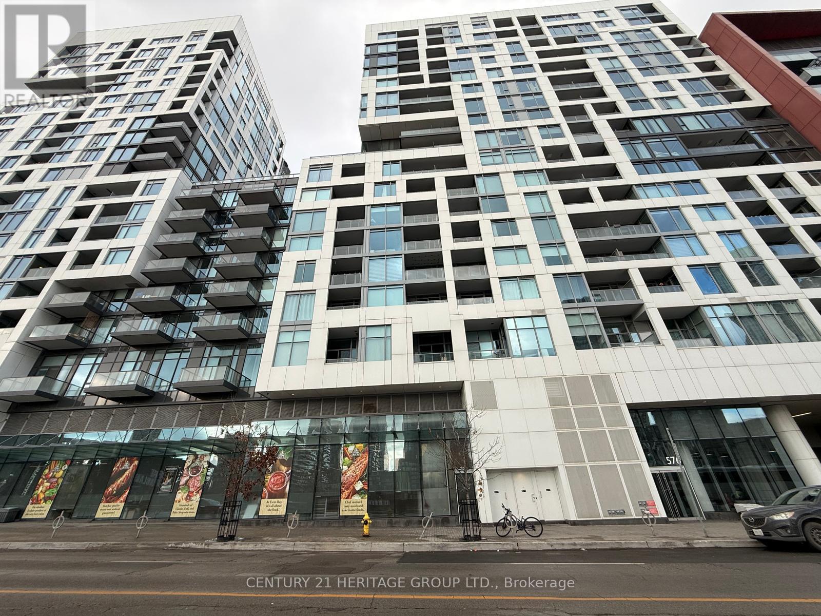 826 - 576 Front Street W, Toronto, Ontario  M5V 0P8 - Photo 2 - C12644218