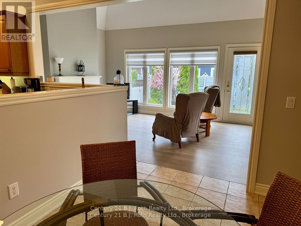 16 - 5 Invermara Court, Orillia, Ontario  L3V 8B4 - Photo 7 - S12644528