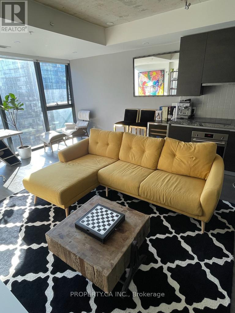 1010 - 629 King Street W, Toronto, Ontario  M5V 0G9 - Photo 3 - C12644530