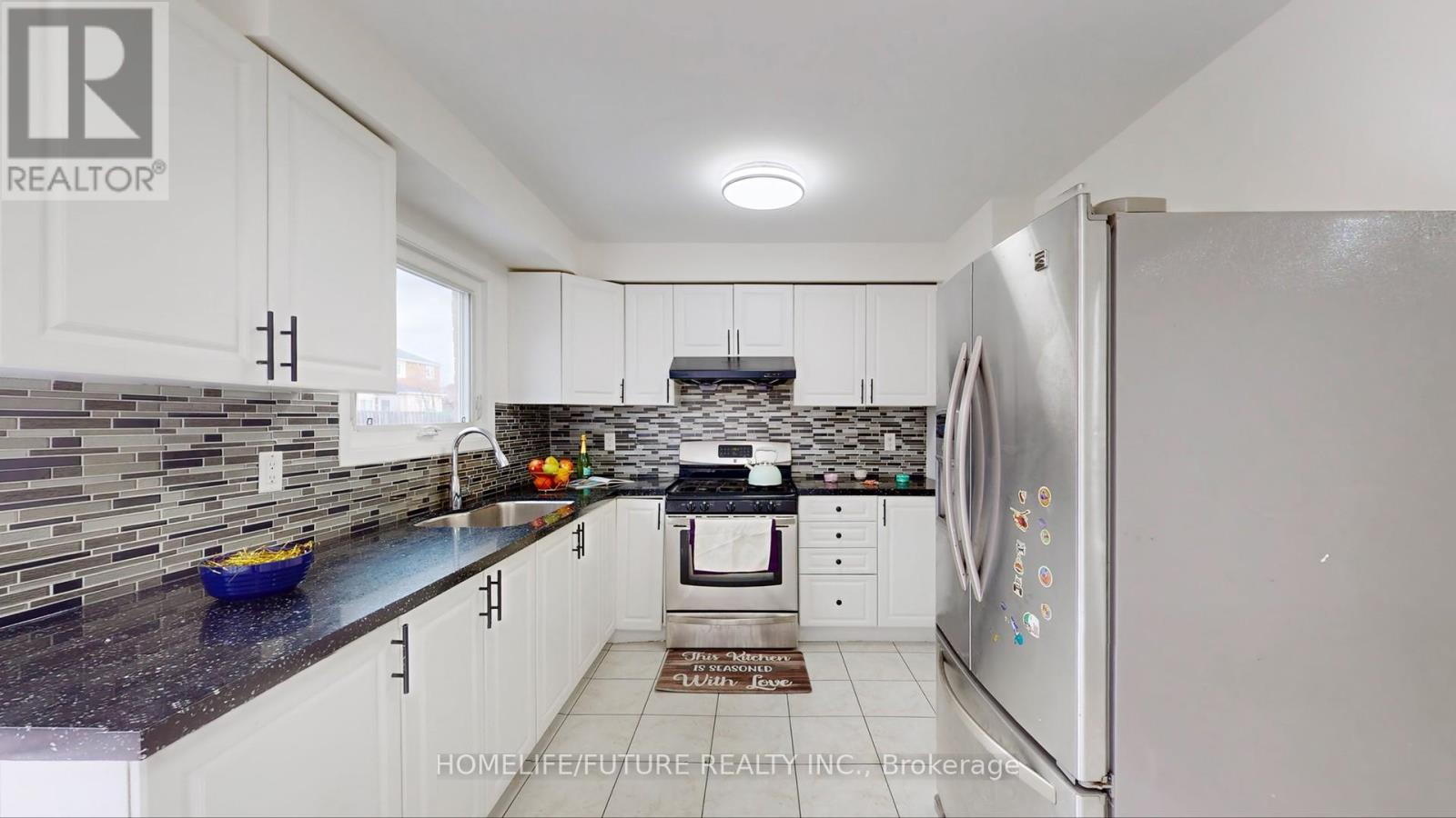 129 Northolt Crescent, Markham, Ontario  L3R 6N9 - Photo 8 - N12644508