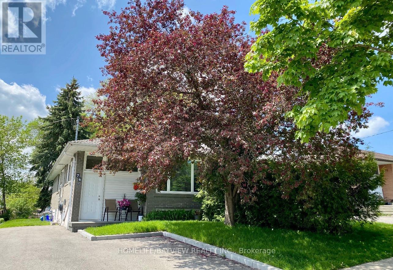 BMNT - 74 NEWBURY DRIVE, Newmarket, Ontario