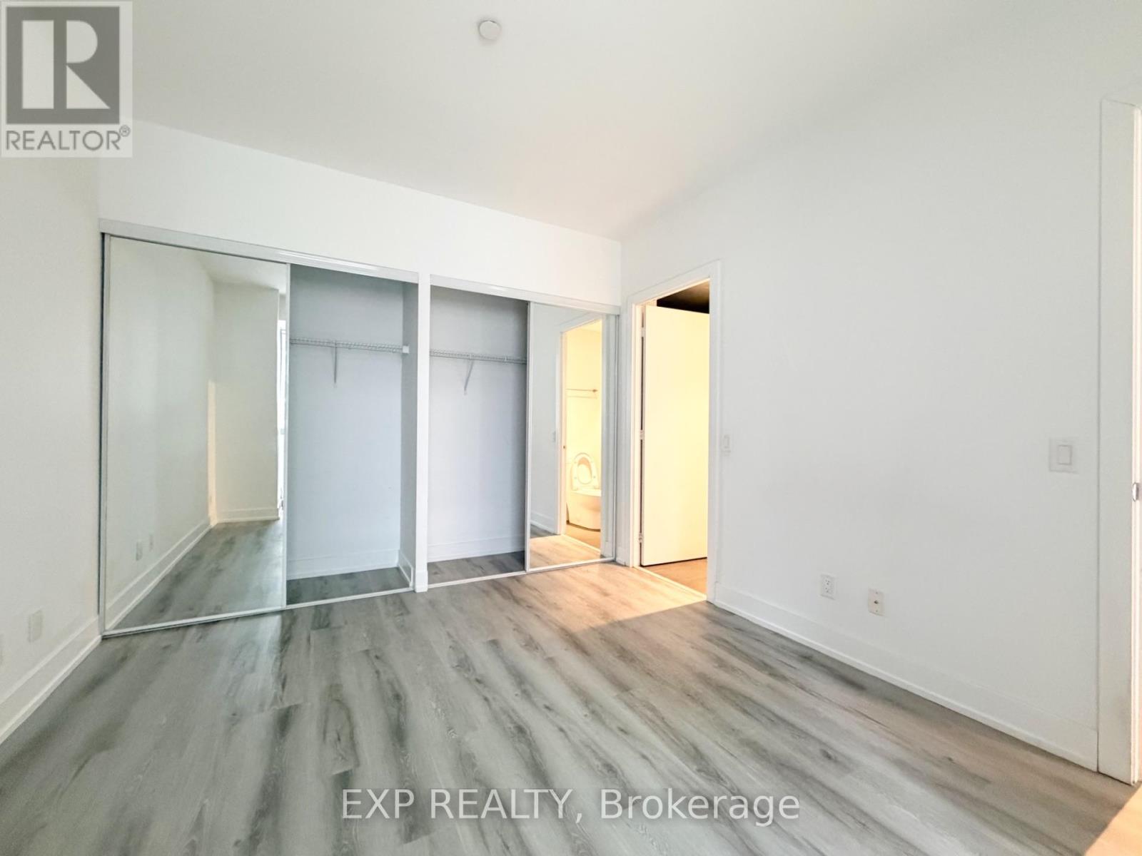 511 - 7 Grenville Street, Toronto, Ontario  M4Y 0E9 - Photo 10 - C12557728