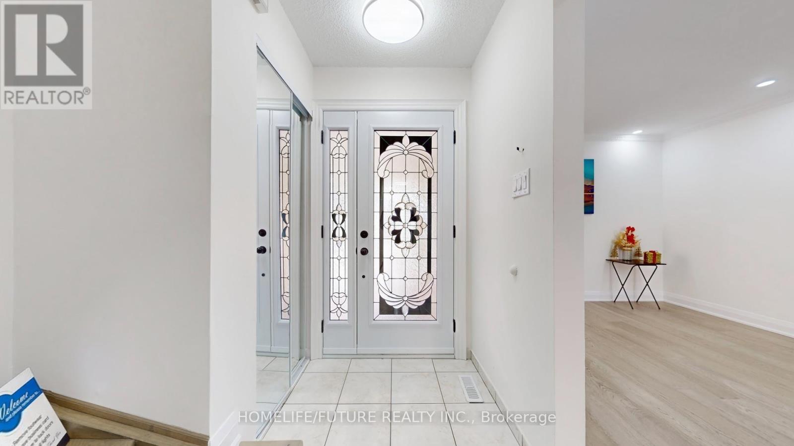 129 Northolt Crescent, Markham, Ontario  L3R 6N9 - Photo 15 - N12644508