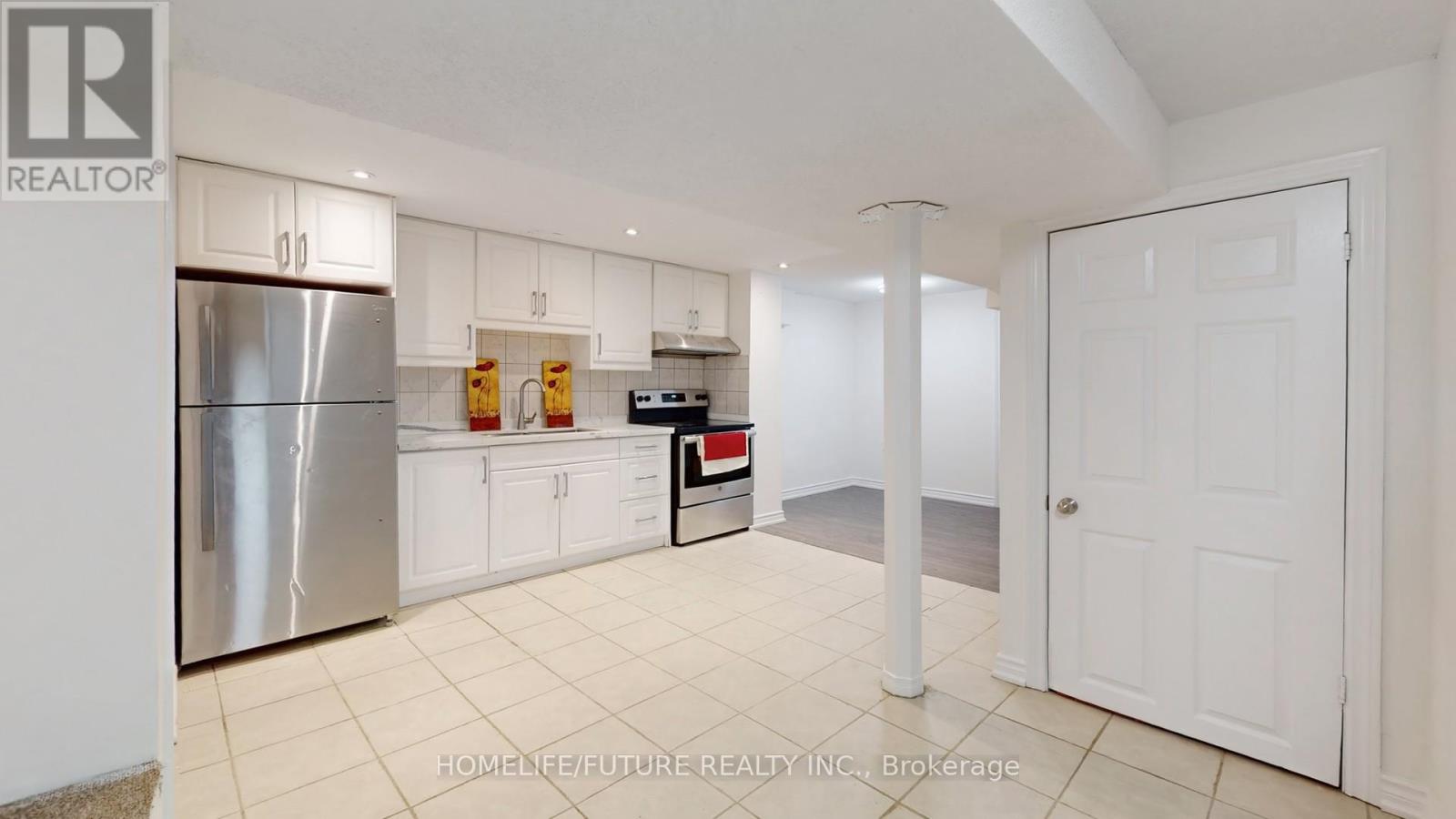 129 Northolt Crescent, Markham, Ontario  L3R 6N9 - Photo 31 - N12644508