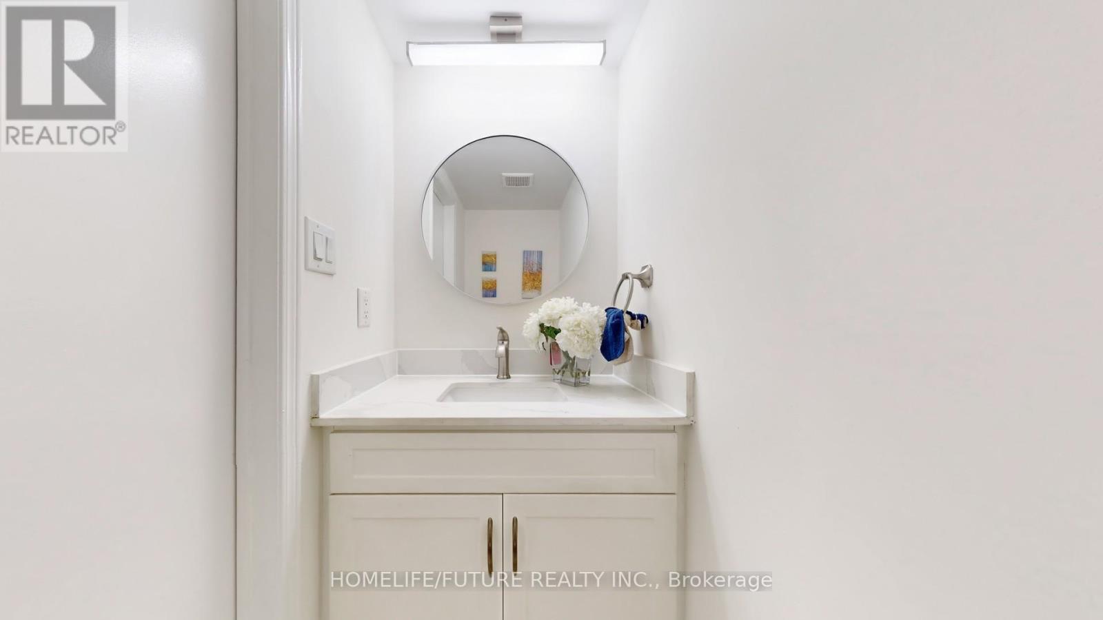 129 Northolt Crescent, Markham, Ontario  L3R 6N9 - Photo 13 - N12644508