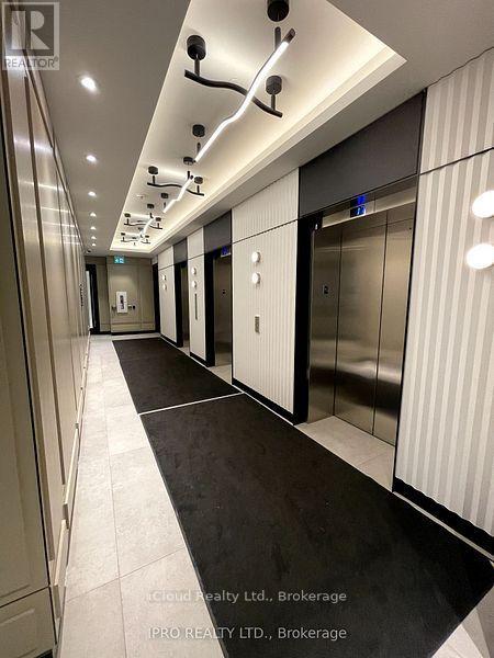 1706 - 3220 William Coltson Ave. Avenue, Oakville, Ontario  L6H 7X9 - Photo 6 - W12644256