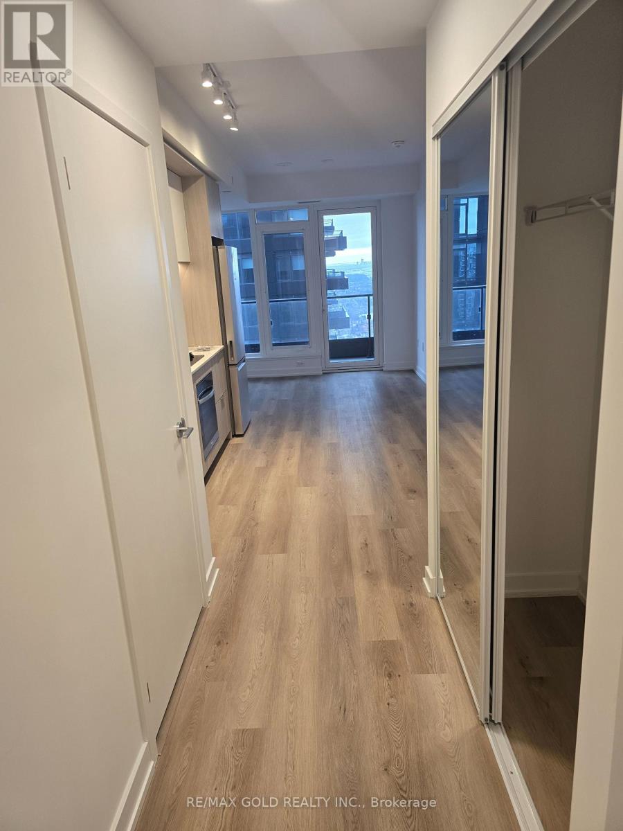 3312 - 395 Square One Drive, Mississauga, Ontario  L5B 0P6 - Photo 3 - W12644520