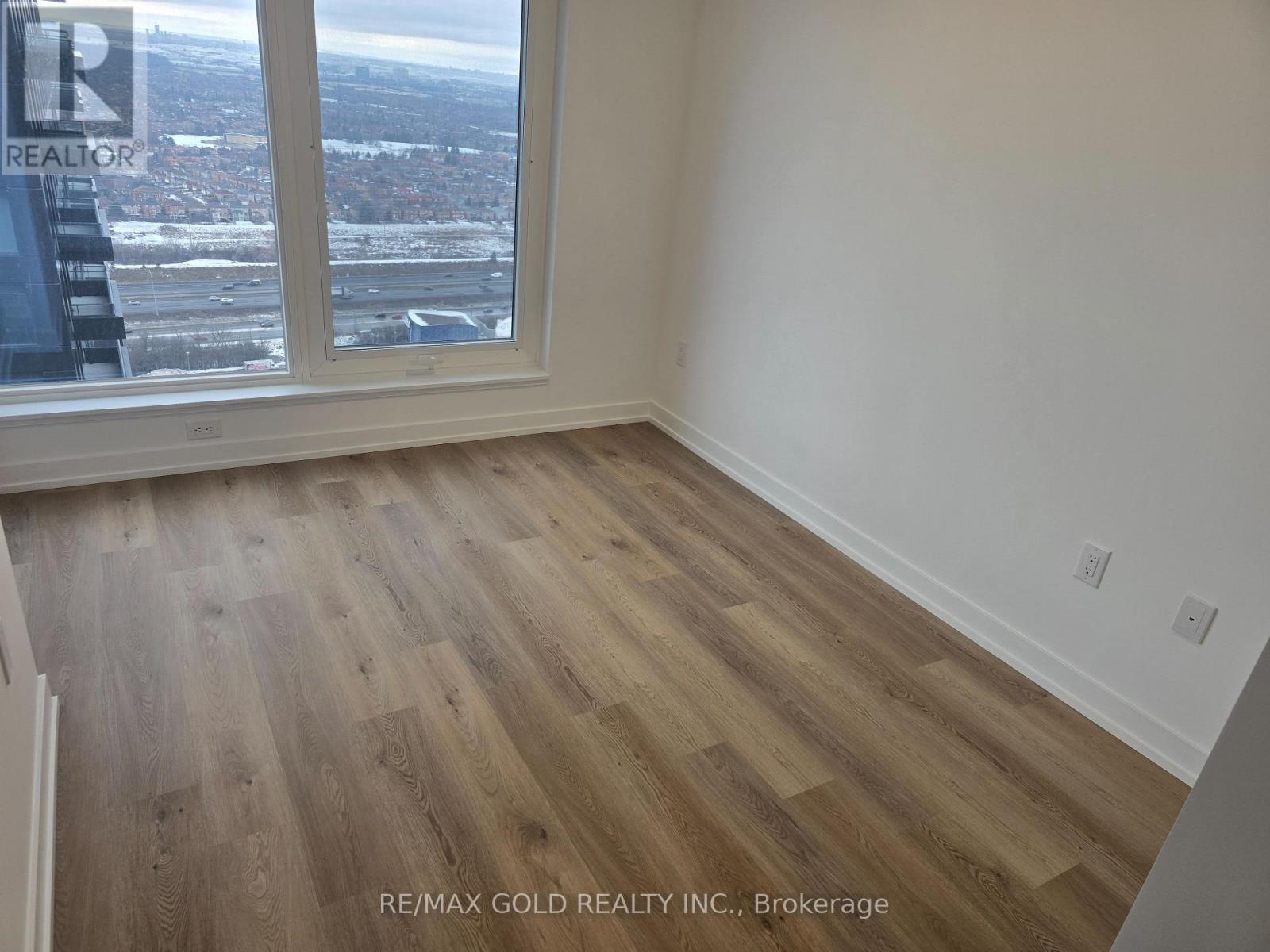 3312 - 395 Square One Drive, Mississauga, Ontario  L5B 0P6 - Photo 5 - W12644520