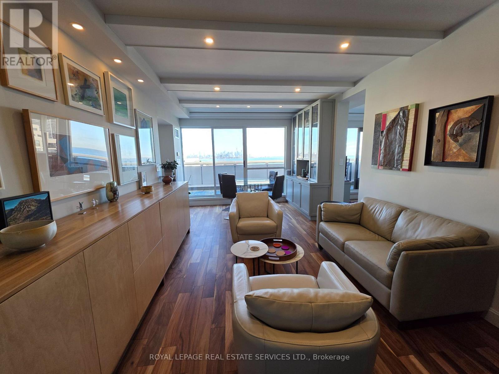 1406 - 2267 Lake Shore Boulevard W, Toronto, Ontario  M8V 3X2 - Photo 2 - W12644524