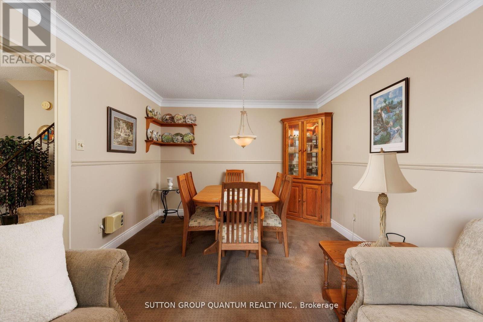 2977 Inlake Court, Mississauga, Ontario  L5N 2A4 - Photo 12 - W12644534