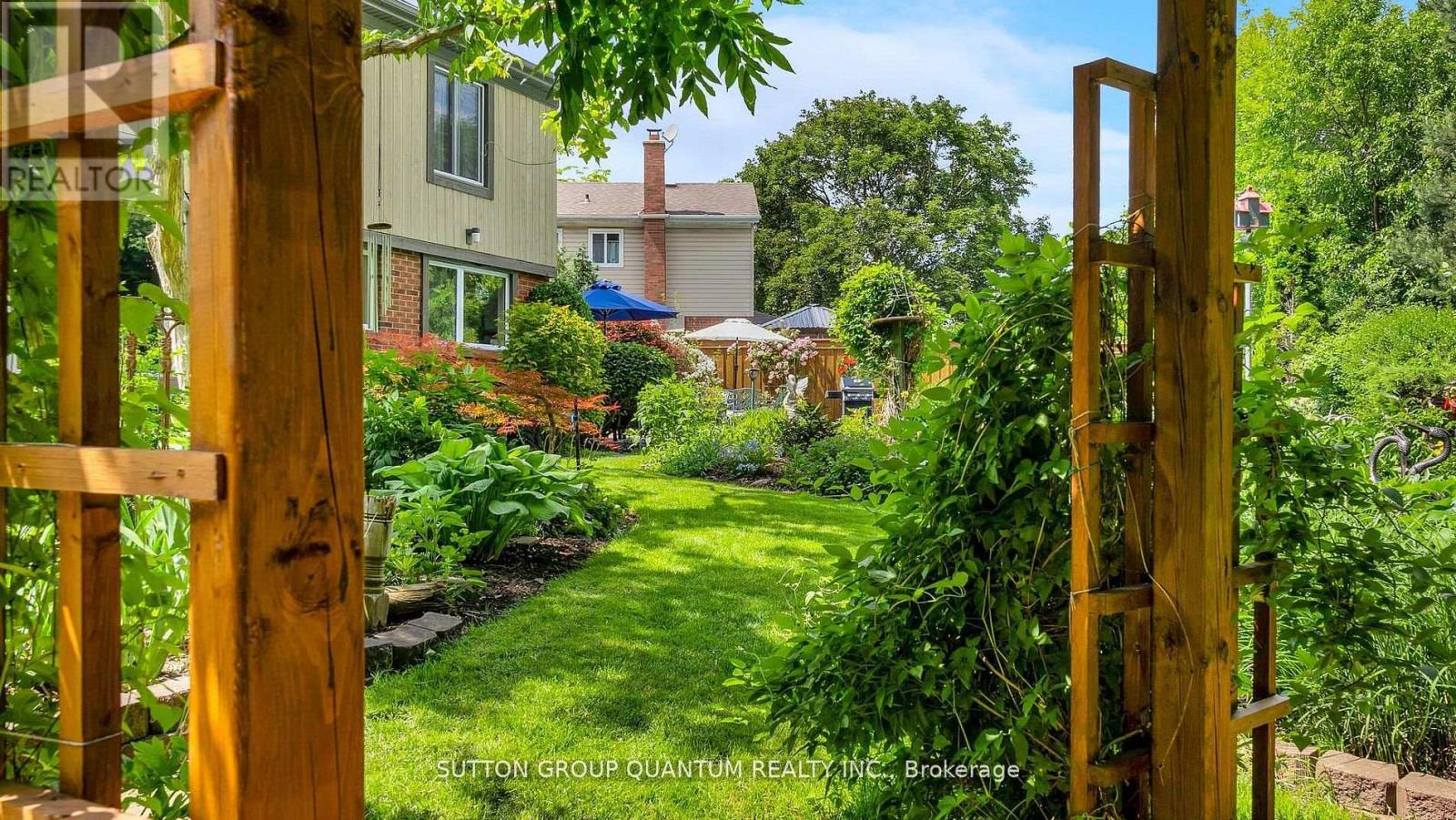 2977 Inlake Court, Mississauga, Ontario  L5N 2A4 - Photo 32 - W12644534