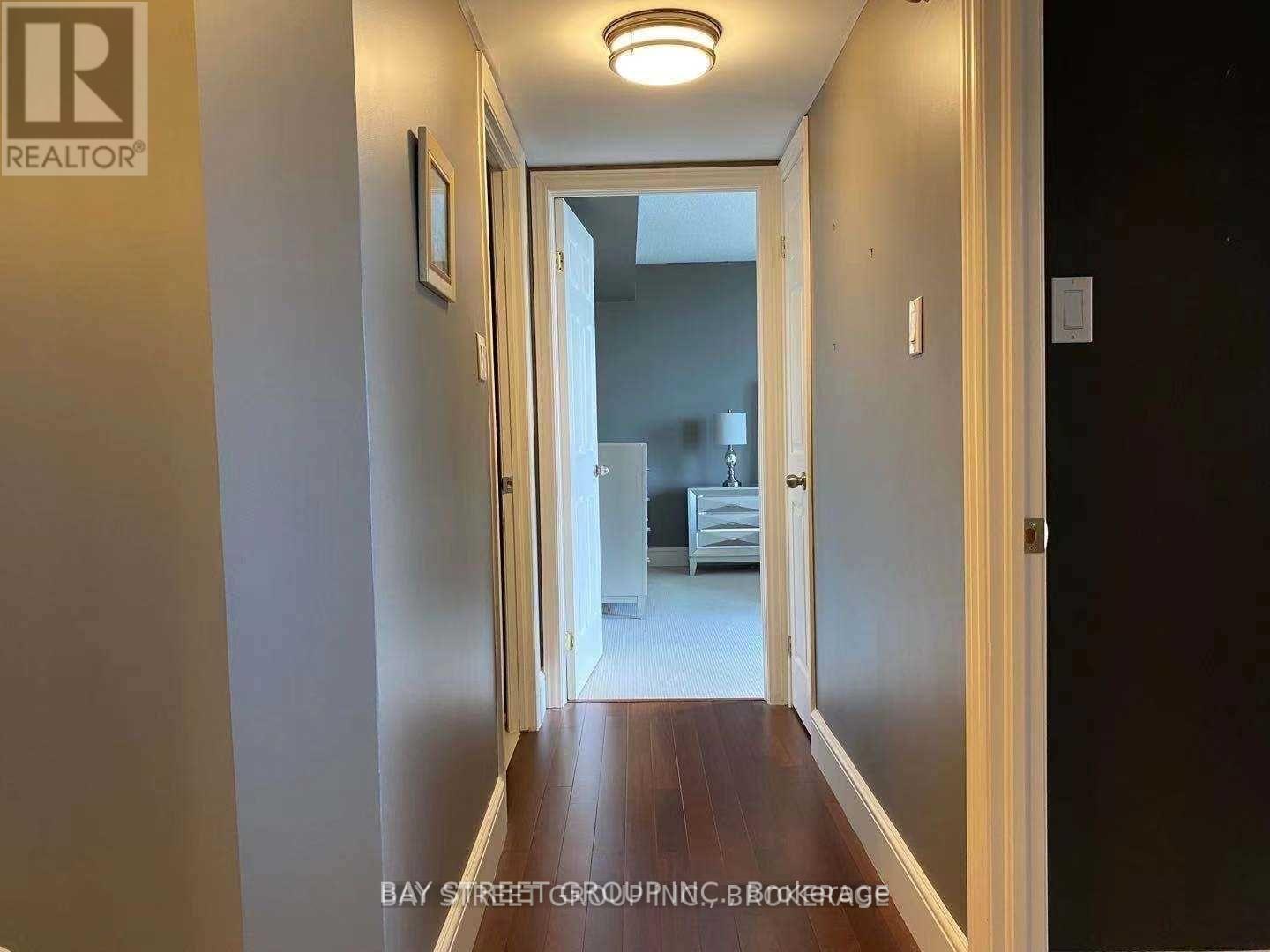 605 - 1071 Queens Avenue, Oakville (Cp College Park), Ontario  L6H 2R5 - Photo 15 - W12644546