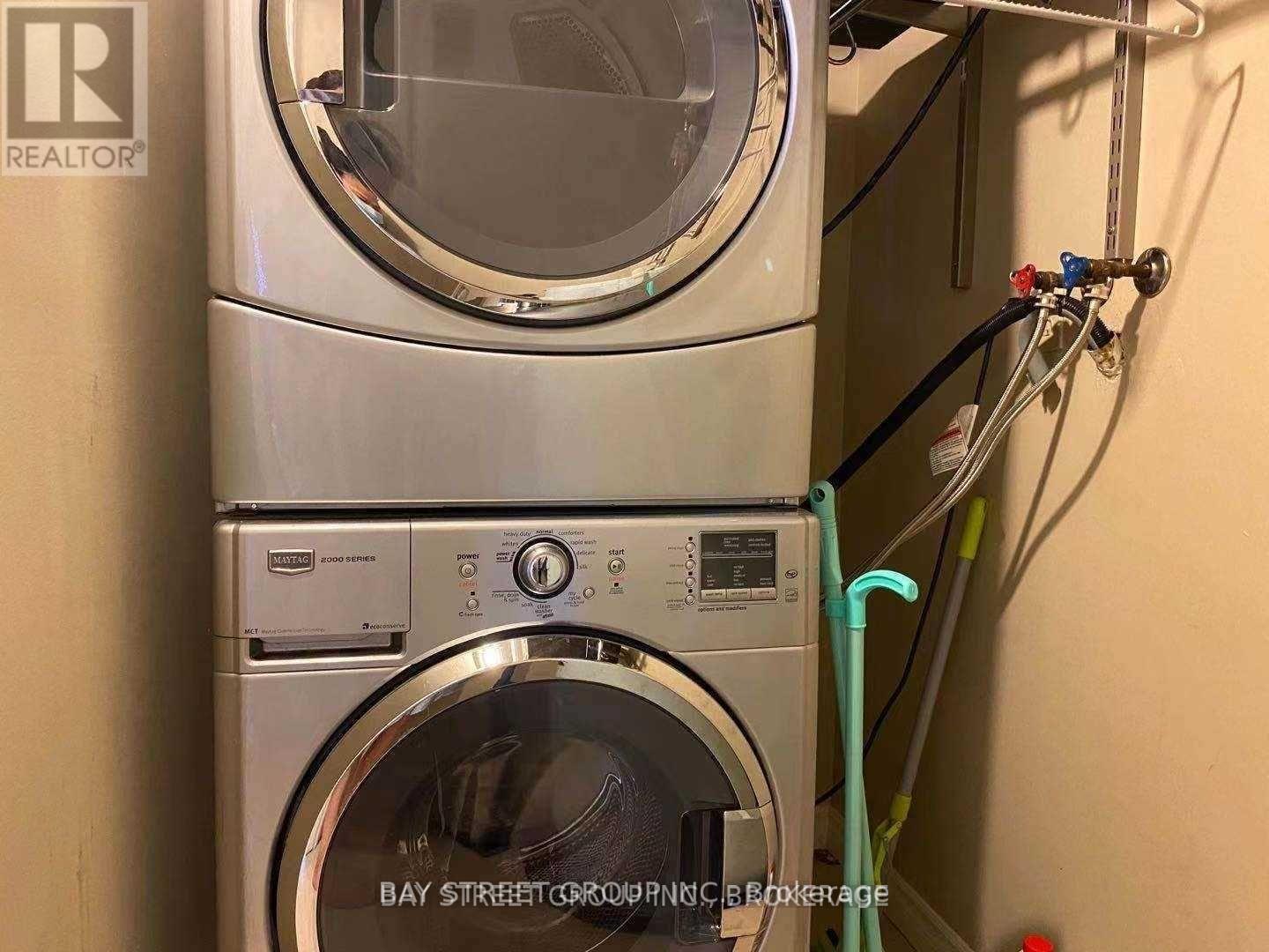 605 - 1071 Queens Avenue, Oakville (Cp College Park), Ontario  L6H 2R5 - Photo 22 - W12644546