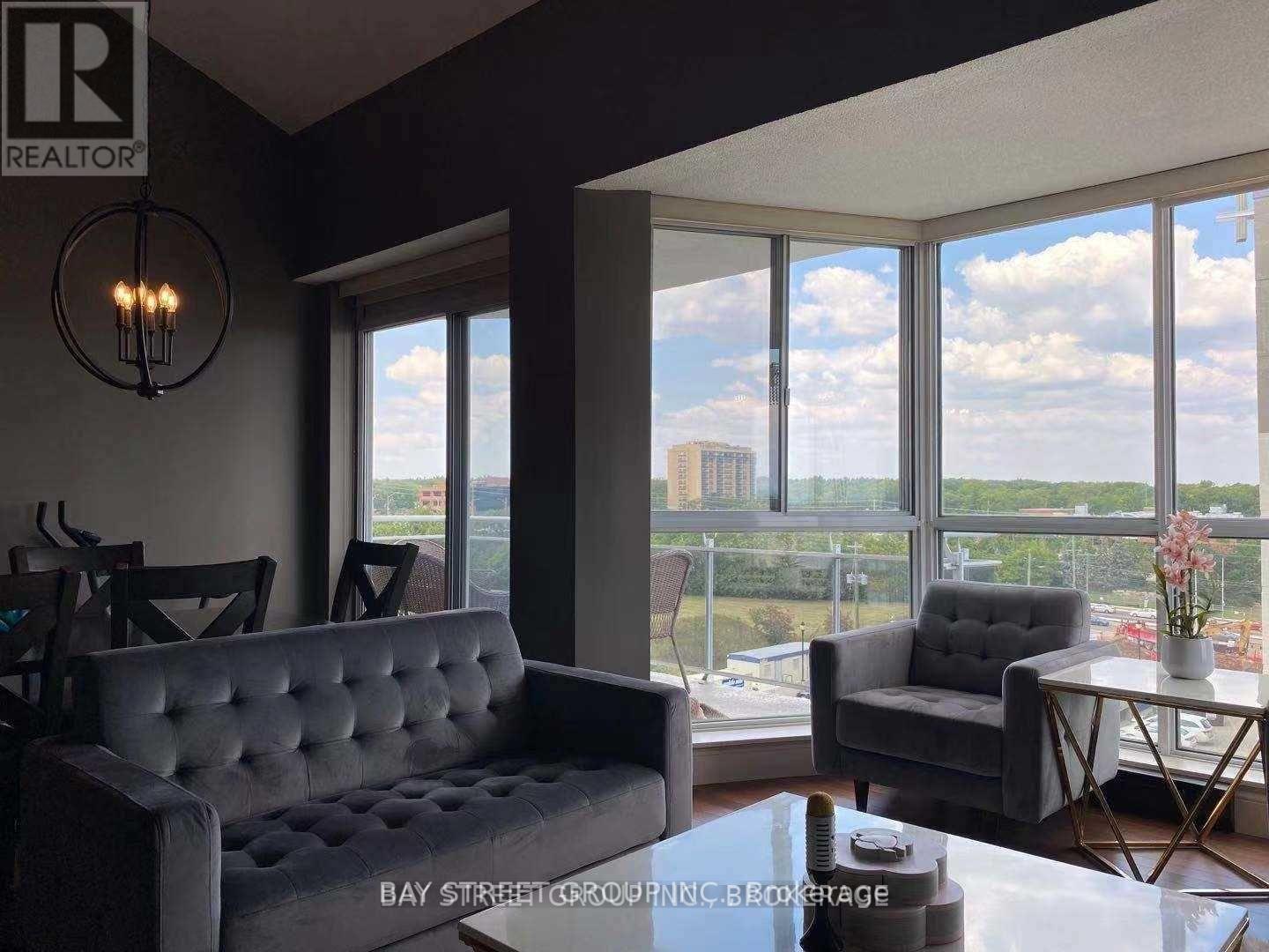 605 - 1071 Queens Avenue, Oakville (Cp College Park), Ontario  L6H 2R5 - Photo 4 - W12644546