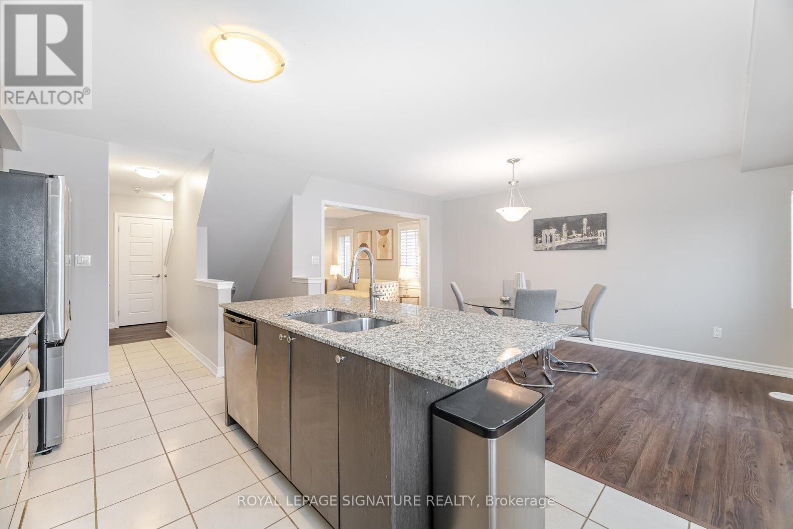 514 Goldenrod Lane, Kitchener, Ontario  N2R 0Y7 - Photo 18 - X12644506