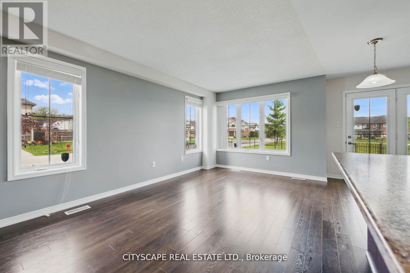 8485 Primrose Lane, Niagara Falls (Brown), Ontario  L2H 0K8 - Photo 16 - X12644526