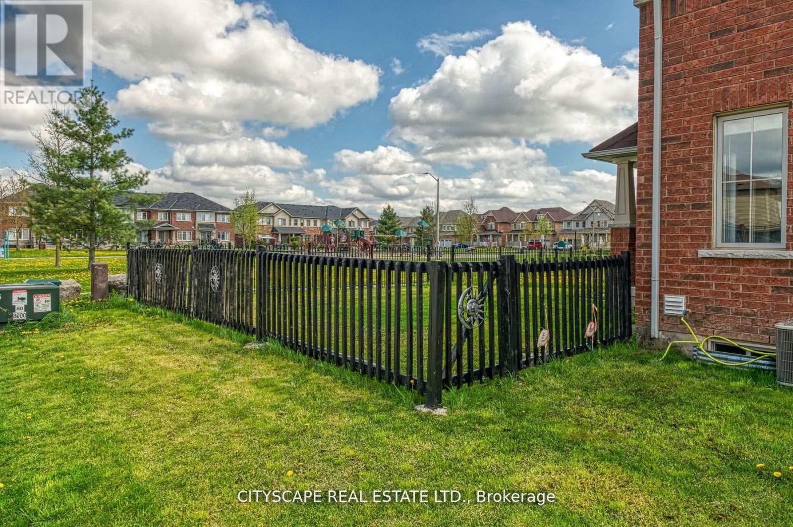 8485 Primrose Lane, Niagara Falls (Brown), Ontario  L2H 0K8 - Photo 37 - X12644526