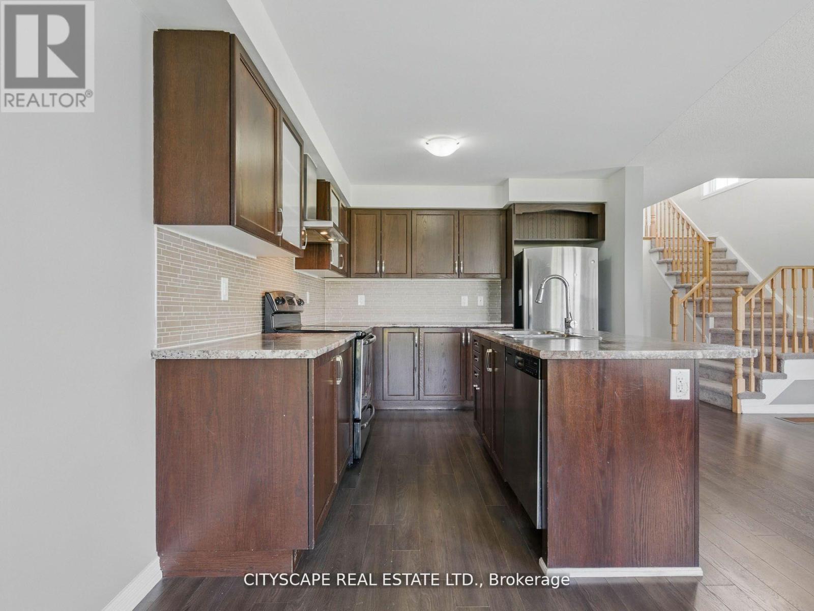 8485 Primrose Lane, Niagara Falls (Brown), Ontario  L2H 0K8 - Photo 9 - X12644526