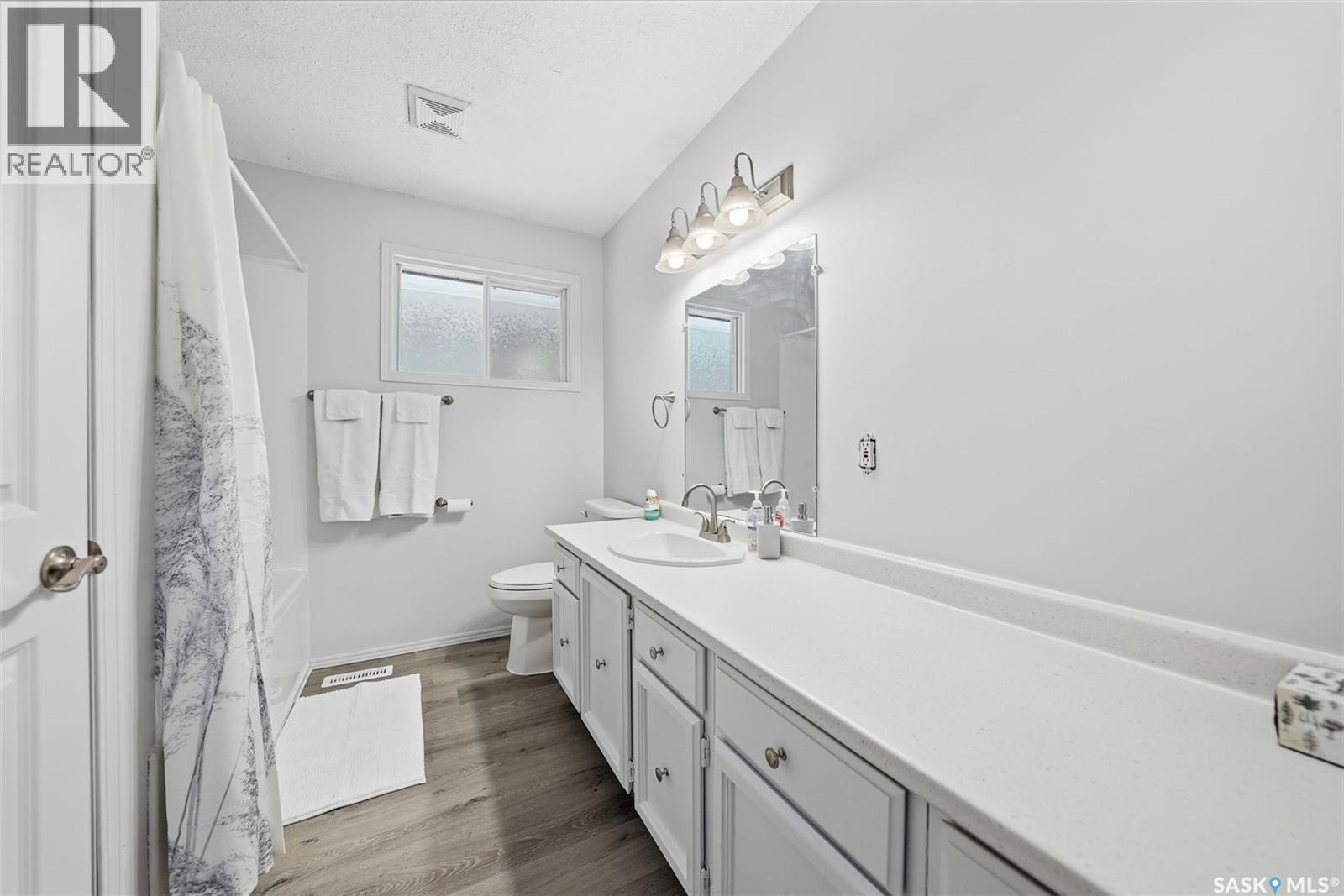 803 Carr Place, Prince Albert, Saskatchewan  S6V 7E1 - Photo 15 - SK025771