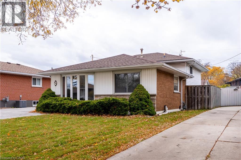 930 Upper Ottawa Street, Hamilton, Ontario  L8T 3V7 - Photo 2 - 40785920