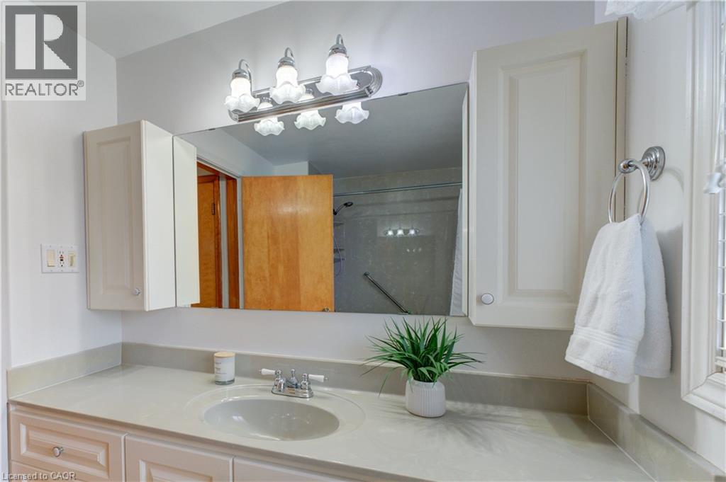 930 Upper Ottawa Street, Hamilton, Ontario  L8T 3V7 - Photo 30 - 40785920