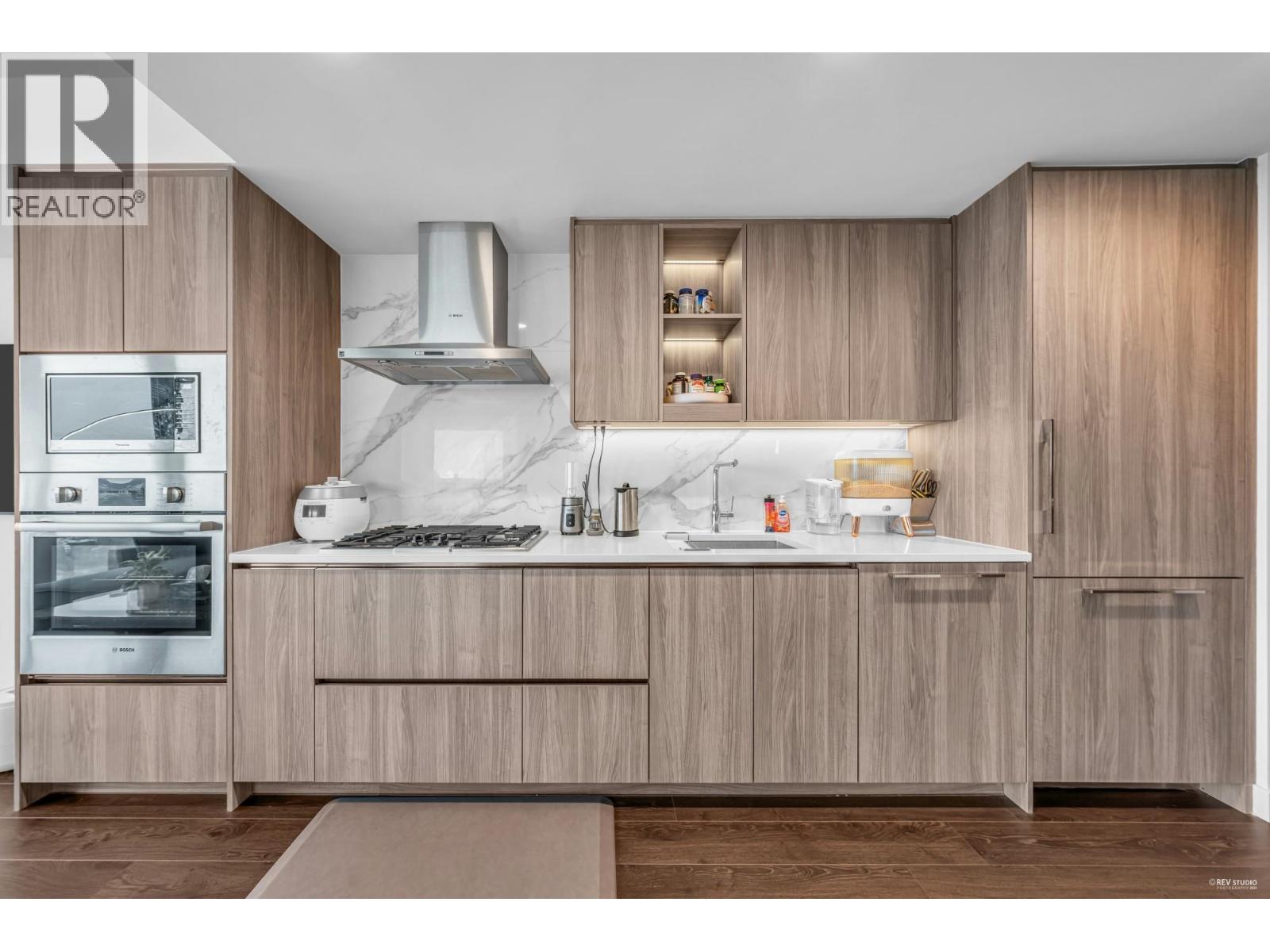 3xxx 4880 Lougheed Highway, Burnaby, British Columbia  V5H 0K2 - Photo 2 - R3074631