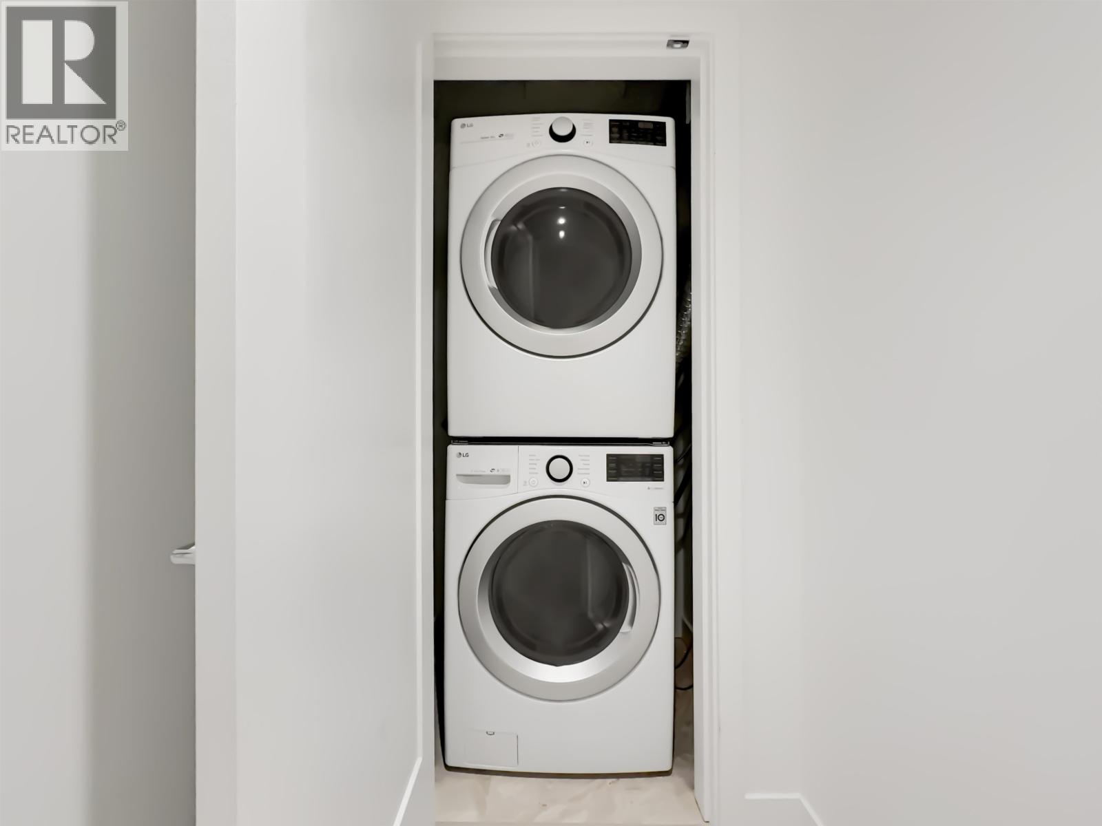 11xx 2288 Alpha Avenue, Burnaby, British Columbia  V5C 0L9 - Photo 12 - R3074632