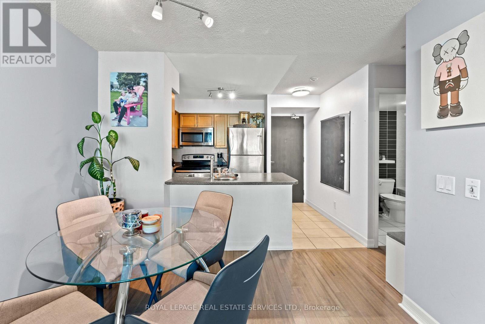 1103 - 225 Sherway Gardens Road, Toronto, Ontario  M9C 0A3 - Photo 22 - W12644554