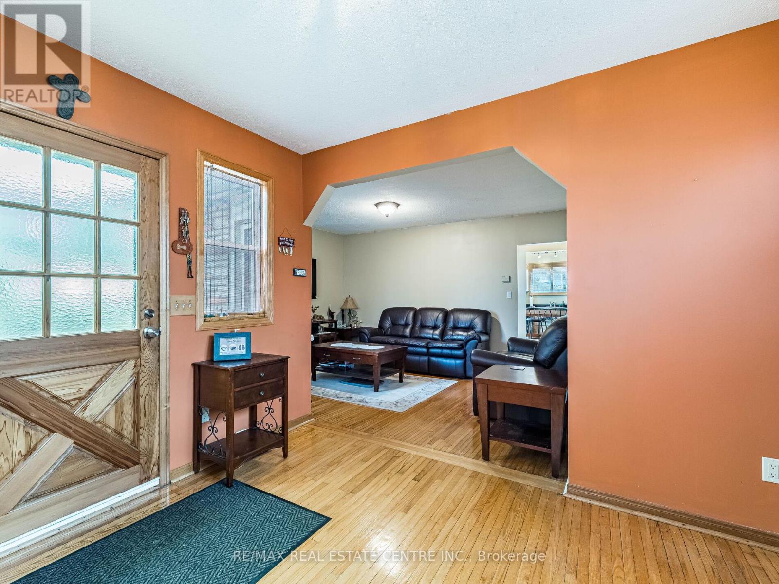 64 Eaglewood Boulevard, Mississauga, Ontario  L5G 1V4 - Photo 10 - W12644562