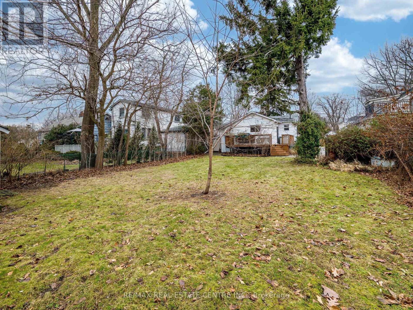 64 Eaglewood Boulevard, Mississauga, Ontario  L5G 1V4 - Photo 45 - W12644562