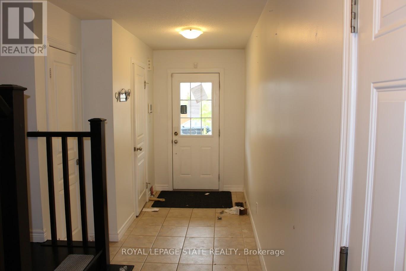 27 Waterbridge Street, Hamilton, Ontario  L8J 0E3 - Photo 9 - X12644572