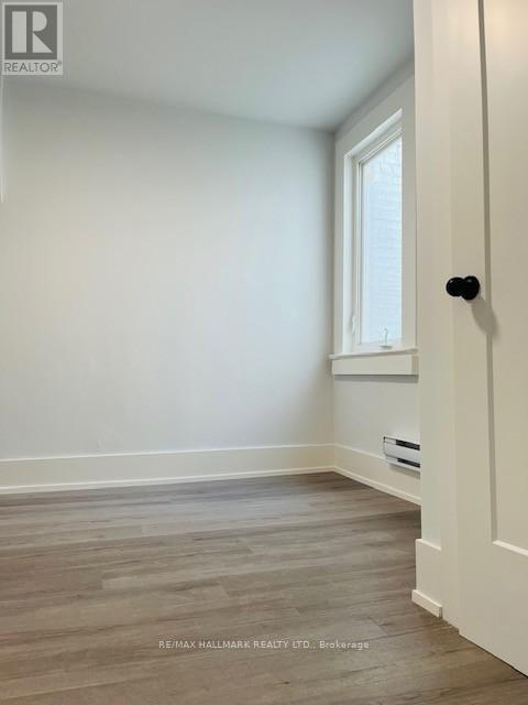 4 - 2961 Lakeshore Boulevard W, Toronto, Ontario  M8V 1Y5 - Photo 6 - W12644538