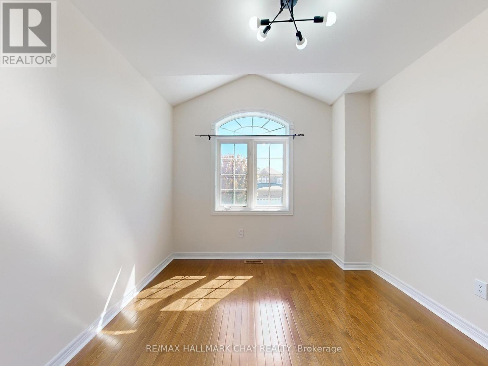 1192 Mary-Lou Street, Innisfil, Ontario  L9S 5A4 - Photo 22 - N12643746