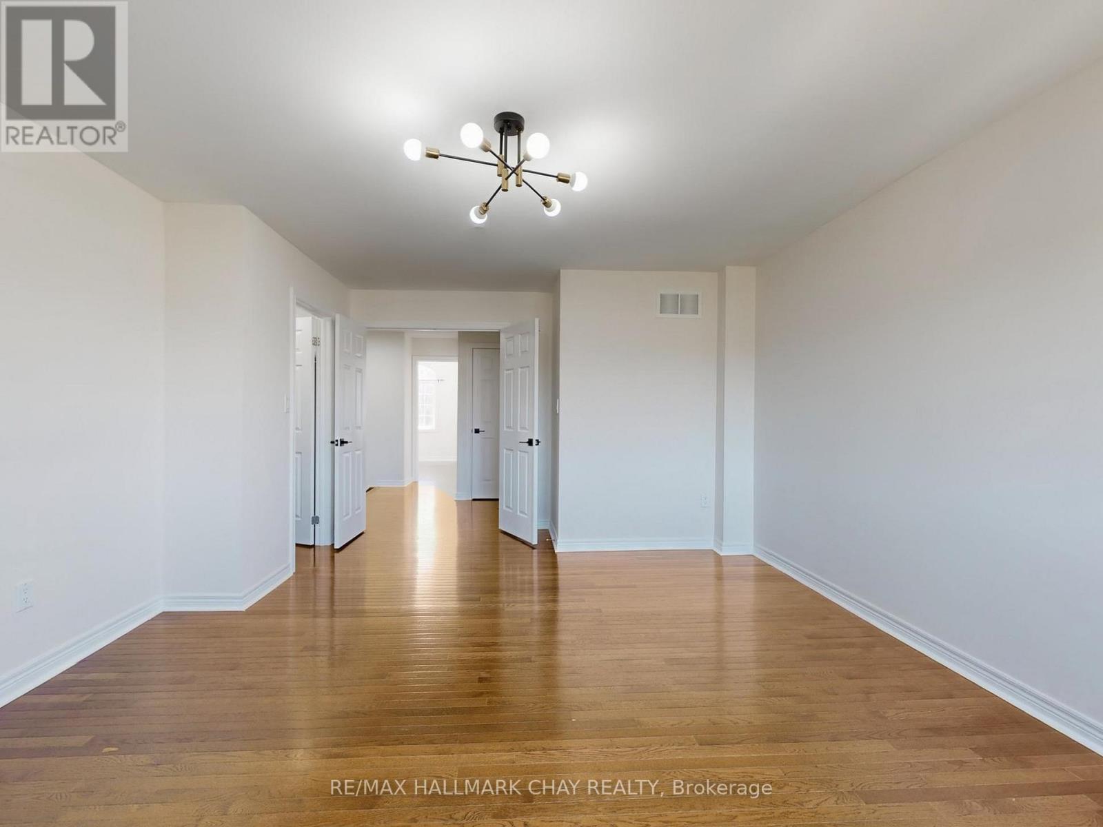 1192 Mary-Lou Street, Innisfil, Ontario  L9S 5A4 - Photo 19 - N12643746