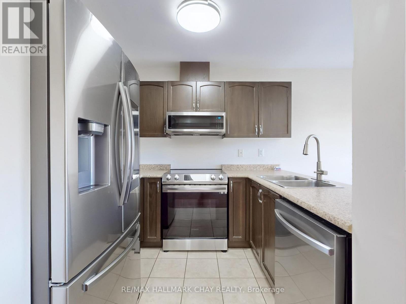 1192 Mary-Lou Street, Innisfil, Ontario  L9S 5A4 - Photo 9 - N12643746