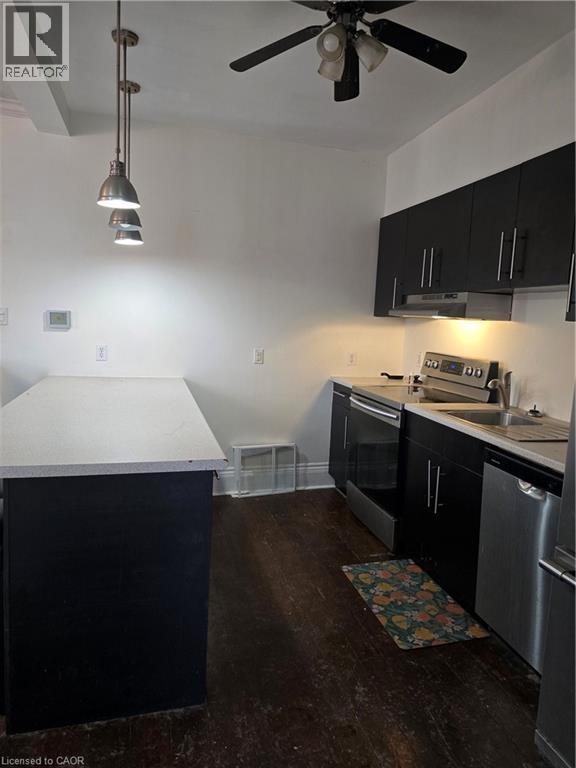 10 Centre Street, Elmira, Ontario  N3B 2T7 - Photo 3 - 40794694