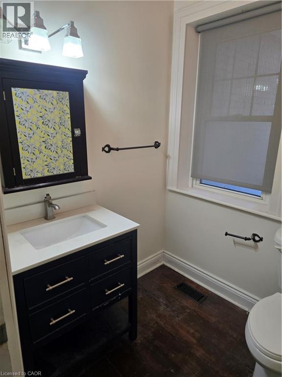 10 Centre Street, Elmira, Ontario  N3B 2T7 - Photo 8 - 40794694