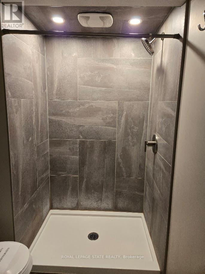 71 Cobblestone Drive, Brant, Ontario  N3L 4G3 - Photo 13 - X12644568