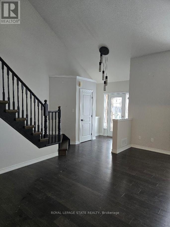 71 Cobblestone Drive, Brant, Ontario  N3L 4G3 - Photo 4 - X12644568