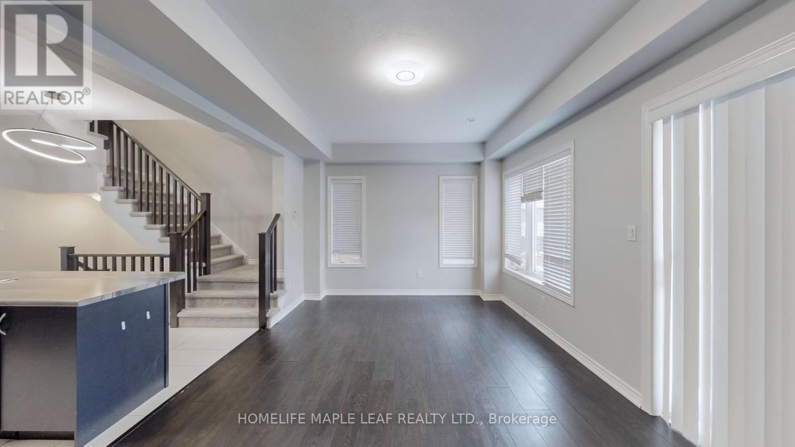 26 Borers Creek Circle, Hamilton, Ontario  L8B 1W3 - Photo 14 - X12644610