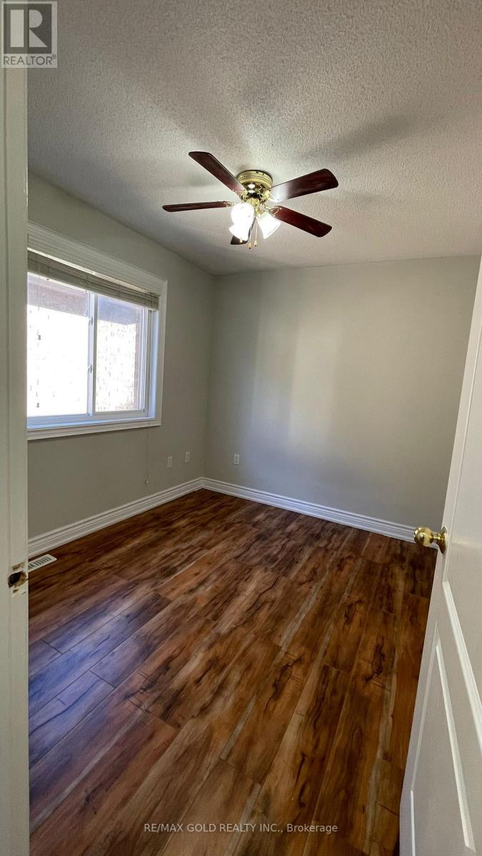 Upper - 98 Everingham Circle, Brampton, Ontario  L6R 0R9 - Photo 22 - W12634490