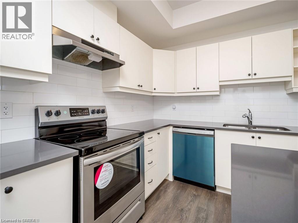 2 Willow Street Unit# 53, Paris, Ontario  N3L 0K7 - Photo 8 - 40794661